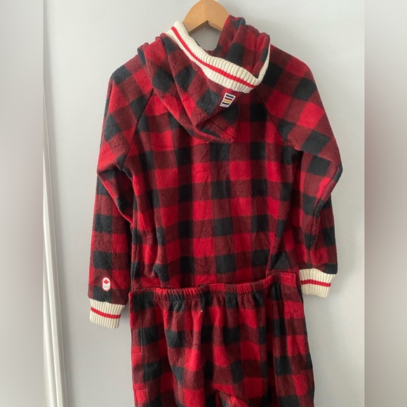 HBC Hudson’s Bay Canada Olympic Official Outfitter Fleece Pajama Sleeper - Picture 3 of 8